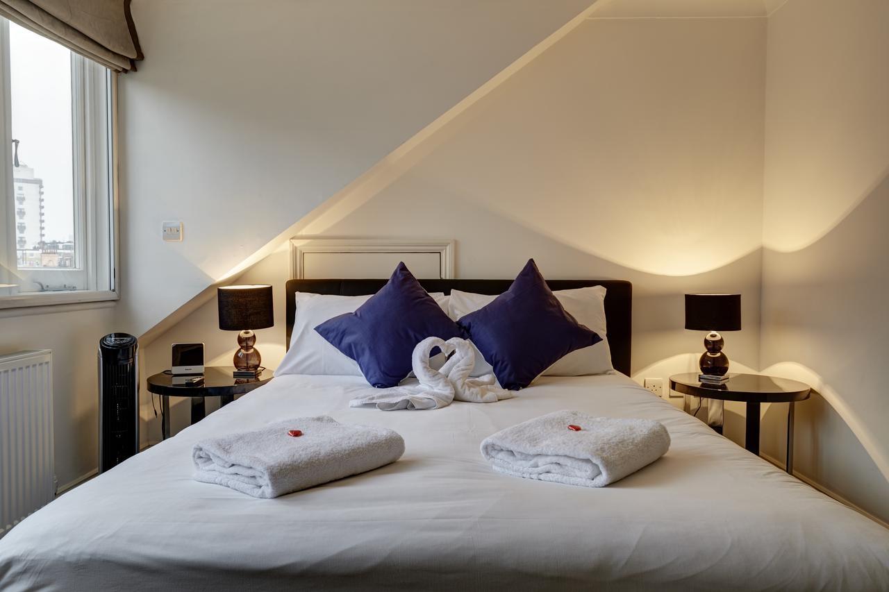 Knightsbridge Apartment London Room photo