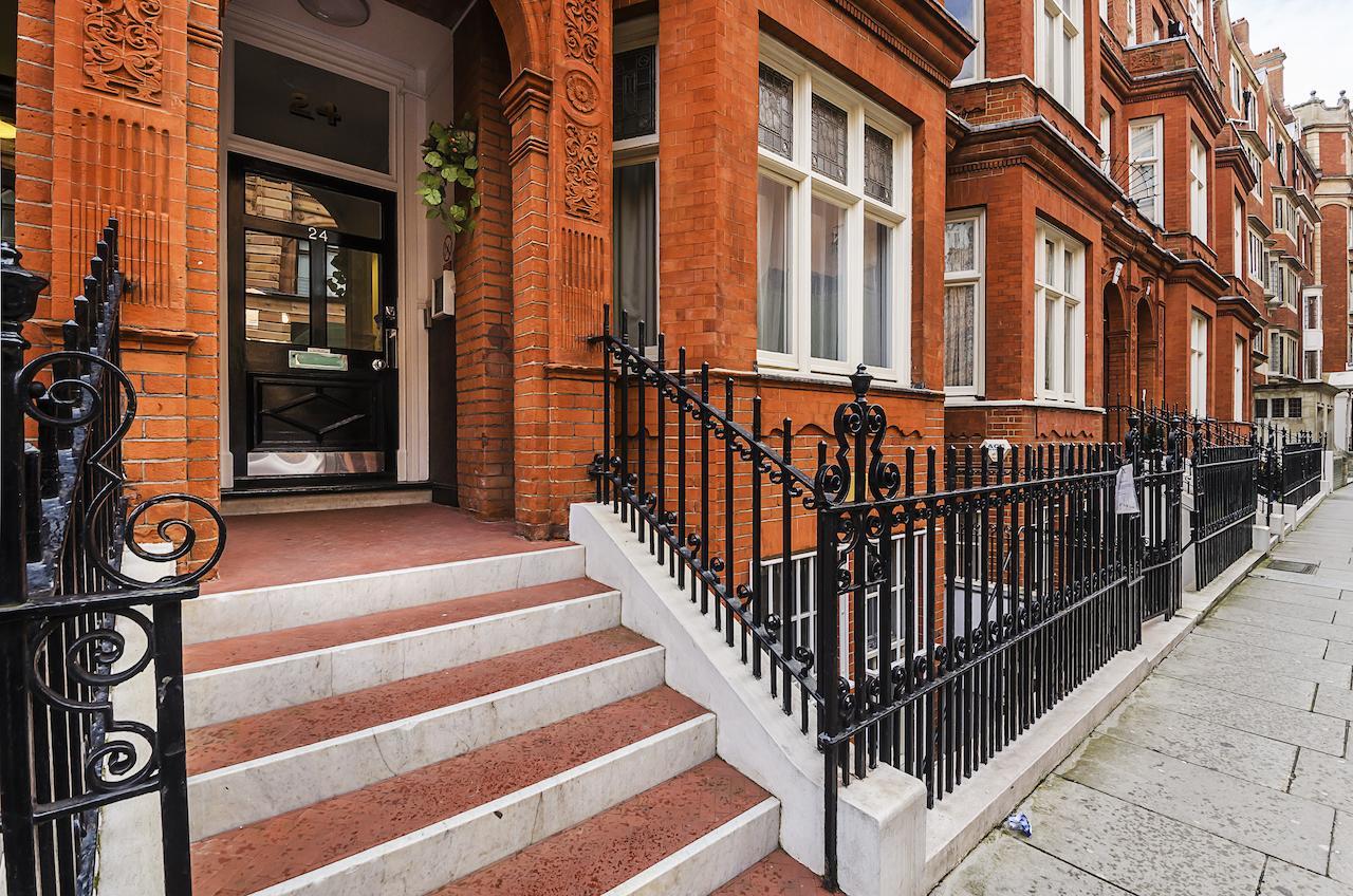 Knightsbridge Apartment London Room photo